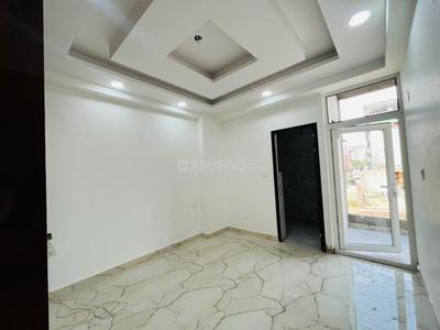 Bedroom Image of 1350 Sq.ft 3 BHK Apartment / Flat for sale in SM Home Tech Global, Sector 73 Noida for Rs. 5651000