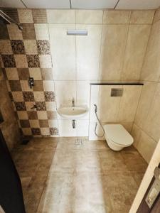 Bathroom Image of 1258 Sq.ft 2 BHK Apartment / Flat for rent in DAC Prathyangira, Sholinganallur Chennai for Rs. 41000