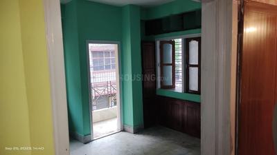 Bedroom Image of 800 Sq.ft 2 BHK Apartment / Flat for rent in South Dum Dum Kolkata for Rs. 11300