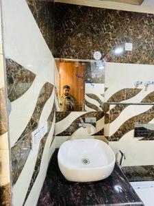 Bathroom Image of urbanroomz coliving in Sector 52, Gurgaon