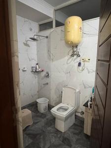 Bathroom Image of 1820 Sq.ft 2 BHK Builder Floor for rent in Sector 45 Gurgaon for Rs. 58500