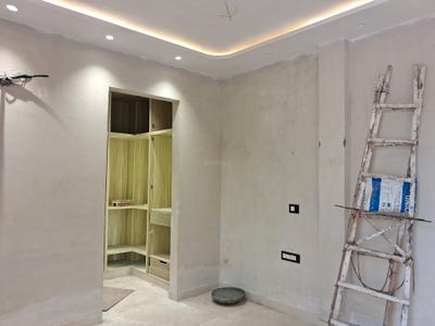 Bedroom Image of 1800 Sq.ft 3 BHK Builder Floor for sale in Paschim Vihar New Delhi for Rs. 40000000