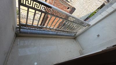 Balcony Image of 1000 Sq.ft 3 BHK Builder Floor for sale in Govindpuri New Delhi for Rs. 6500000