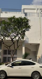 Image of 1742 Sq.ft 3 BHK Villa for rent in Paramount Golfforeste Villas, Surajpur, Greater Noida for Rs. 22500