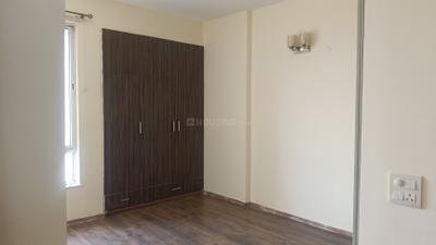 Bedroom Image of 1796 Sq.ft 2.5 BHK Apartment / Flat for rent in Unitech Harmony, Sector 50 Gurgaon for Rs. 60000