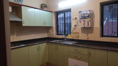Kitchen Image of 1200 Sq.ft 2 BHK Apartment / Flat for rent in Richmond Town Bengaluru for Rs. 73000
