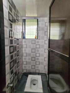 Bathroom Image of 600 Sq.ft 1 BHK Apartment / Flat for sale in Kalwa Thane for Rs. 7000000