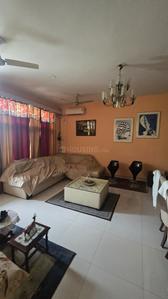 Hall Image of 5150 Sq.ft 4.5 BHK Independent House for sale in Sector 15A Noida for Rs. 125000000