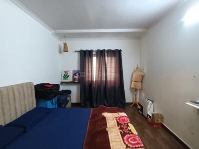 Bedroom Image of 1750 Sq.ft 3.5 BHK Apartment / Flat for sale in DDA Sector C Pocket 8, Vasant Kunj New Delhi for Rs. 40000000