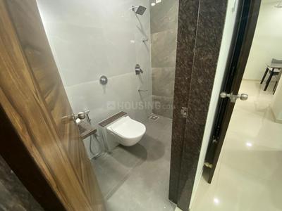 Bathroom Image of 520 Sq.ft 1 BHK Apartment / Flat for sale in Vihang Marina, Thane West Thane for Rs. 4400000