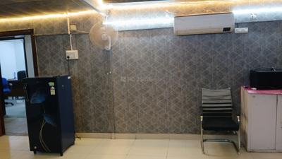 Living Room Image of 600 Sq.ft 1 BHK Builder Floor for rent in Madhu Vihar New Delhi for Rs. 15000