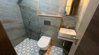 Image of 750 Sq.ft 2 BHK Apartment / Flat for rent in Veena Synergy, Andheri East, Mumbai for Rs. 90000