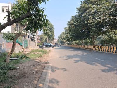 Image of 240 Sq.ft Residential Plot / Land for sale in Sector 44, Noida for Rs. 110000000