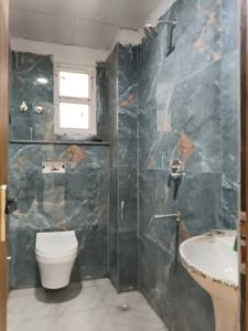 Common Bathroom Image of 1550 Sq.ft 3 BHK Builder Floor for sale in Sam Florance, Noida Extension Greater Noida for Rs. 6000000