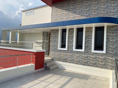 Balcony Image of 3200 Sq.ft 2 BHK Independent House for rent in Kadakadappai Thanjavur for Rs. 15000