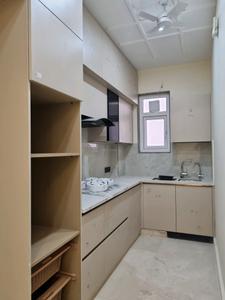 Kitchen Image of 720 Sq.ft 2 BHK Apartment / Flat for rent in Janakpuri New Delhi for Rs. 37000