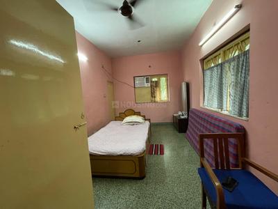 Bedroom Image of 580 Sq.ft 1 BHK Apartment / Flat for rent in Naktala Kolkata for Rs. 13000