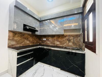 Kitchen Image of 950 Sq.ft 2 BHK Apartment / Flat for sale in Govindpuram Ghaziabad for Rs. 2700000