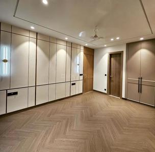 Bedroom Image of 1800 Sq.ft 3 BHK Builder Floor for sale in Safdarjung Enclave New Delhi for Rs. 49800000