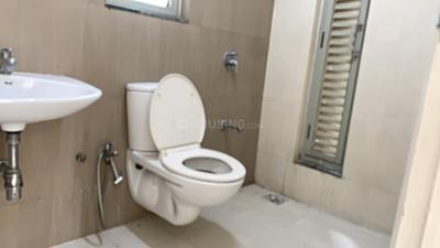 Image of 1350 Sq.ft 2.5 BHK Apartment / Flat for rent in Adani The Meadows, Shantigram, Ahmedabad for Rs. 38000