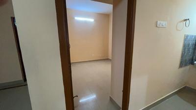 Bedroom Image of 1000 Sq.ft 2 BHK Independent House for rent in Avadi Chennai for Rs. 15000