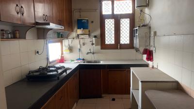 Kitchen Image of 1700 Sq.ft 4 BHK Apartment / Flat for sale in Vasundhara Ghaziabad for Rs. 16800000