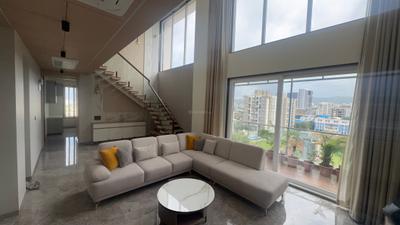 Living Room Image of 2600 Sq.ft 4 BHK Apartment / Flat for sale in Kondhwa Budruk Pune for Rs. 32500000