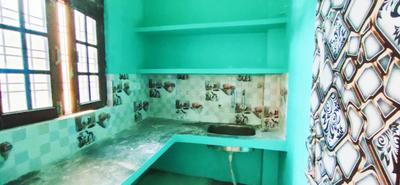 Balcony Image of 800 Sq.ft 2 BHK Builder Floor for rent in Dubagga Lucknow for Rs. 8500