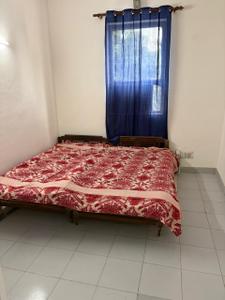 Bedroom Image of 725 Sq.ft 1 BHK Builder Floor for rent in Arun Vihar, Sector 37 Noida for Rs. 25125