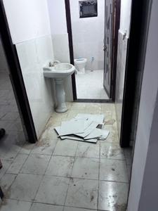 Bathroom Image of 1680 Sq.ft 2 BHK Independent House for rent in Shamsabad Agra for Rs. 10000