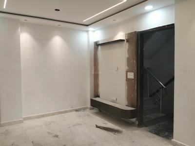Living Room Image of 1000 Sq.ft 3 BHK Builder Floor for sale in Rohini Sector 28 New Delhi for Rs. 9000000