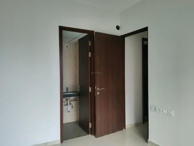 Bedroom Image of 950 Sq.ft 2 BHK Apartment / Flat for rent in Kalpataru Elitus, Mulund West Mumbai for Rs. 62000