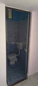 Bathroom Image of 800 Sq.ft 2 BHK Independent House for rent in Perumbakkam Chennai for Rs. 20000