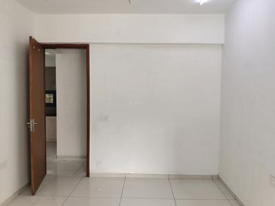 Bedroom Image of 2124 Sq.ft 3 BHK Apartment / Flat for rent in Luxuria by VRA Infrastructure, Bhadaj Ahmedabad for Rs. 34000