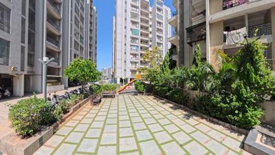 Image of 1539 Sq.ft 2 BHK Apartment / Flat for sale in Krishna Heights, Jagatpur, Ahmedabad for Rs. 7200000