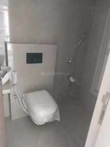 Bathroom Image of 560 Sq.ft 1 BHK Apartment / Flat for sale in Malad West Mumbai for Rs. 9500000