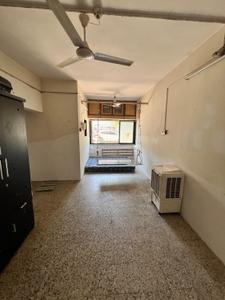 Living Room Image of 783 Sq.ft 1 BHK Apartment / Flat for rent in Gurukul Ahmedabad for Rs. 20000