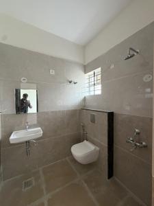 Bathroom Image of 1250 Sq.ft 2 BHK Builder Floor for rent in HSR Layout Bengaluru for Rs. 67000