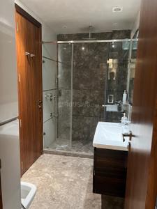 Bathroom Image of 1990 Sq.ft 3 BHK Apartment / Flat for sale in Ramprastha Platinum Heights, Vaishali Ghaziabad for Rs. 38000000