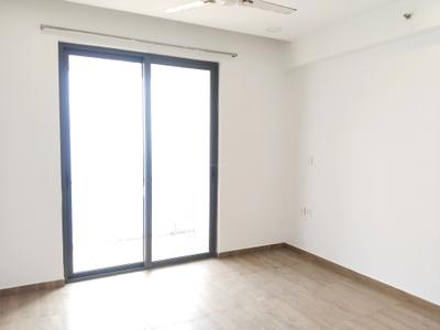 Bedroom Image of 2700 Sq.ft 4 BHK Apartment / Flat for sale in V Raheja Valencia, Santacruz West Mumbai for Rs. 145000000