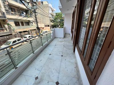 Balcony Image of 2400 Sq.ft 4 BHK Builder Floor for sale in Rajouri Garden New Delhi for Rs. 38000000