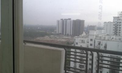 Balcony Image of 2200 Sq.ft 4 BHK Apartment / Flat for sale in Ramprastha Pearl Court, Vaishali Ghaziabad for Rs. 33500000