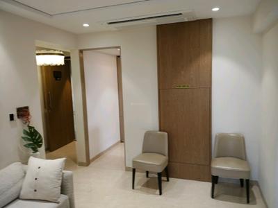Living Room Image of 760 Sq.ft 2 BHK Apartment / Flat for sale in Colaba Mumbai for Rs. 40000000