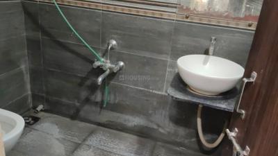 Image of 1900 Sq.ft 2 BHK Apartment / Flat for rent in Vastrapur, Ahmedabad for Rs. 30000