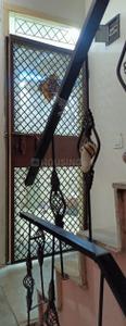 Balcony Image of 446 Sq.ft 2 BHK Builder Floor for sale in Laxmi Nagar New Delhi for Rs. 3200000
