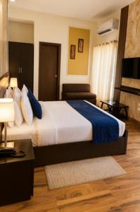 Bedroom Image of Isty luxury pg homes  in Sector 38, Gurgaon