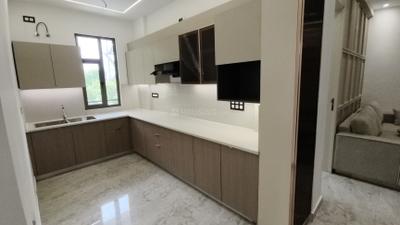 Kitchen Image of 1650 Sq.ft 3 BHK Builder Floor for sale in Kaushambi Ghaziabad for Rs. 16000000