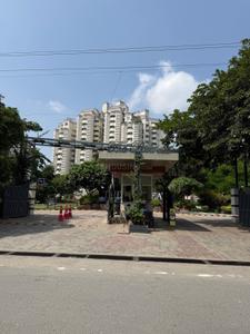 Image of 2112 Sq.ft 3 BHK Apartment / Flat for rent in Unitech Ivory Tower, Sector 41, Gurgaon for Rs. 90000