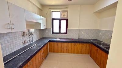 Kitchen Image of 2000 Sq.ft 3 BHK Apartment / Flat for rent in Gandharva Imperial Crest, Vrindavan Yojana Lucknow for Rs. 25000