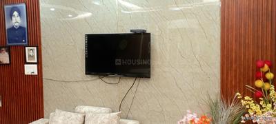 Bathroom Image of 2300 Sq.ft 3 BHK Apartment / Flat for sale in Shiwalik Avenue II, Kharar Mohali for Rs. 8500000